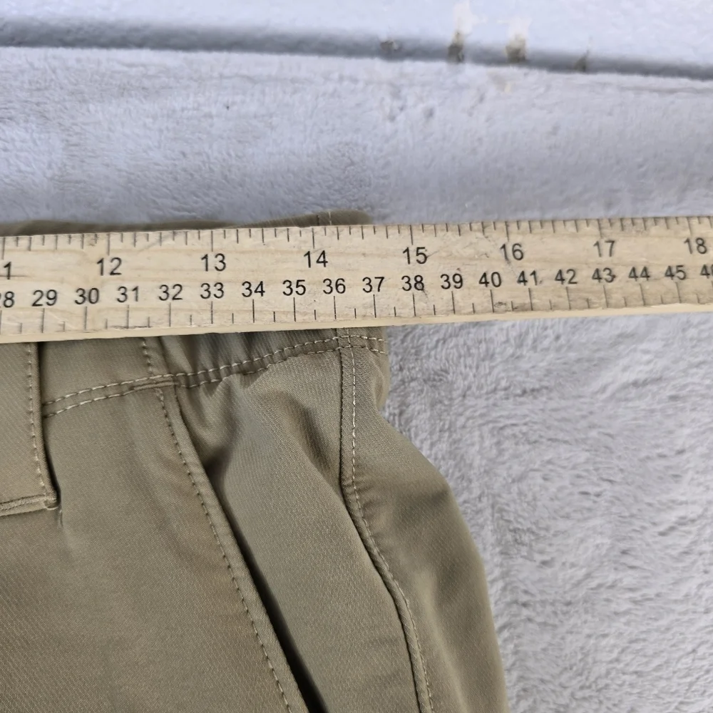 UNDER ARMOUR Pants Mens 30x30 Golf Beige